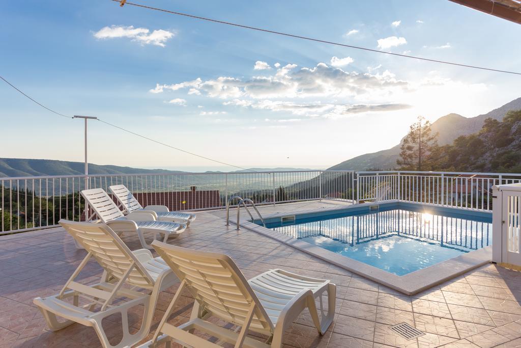 Holiday Home Urlovic Gruda Екстериор снимка